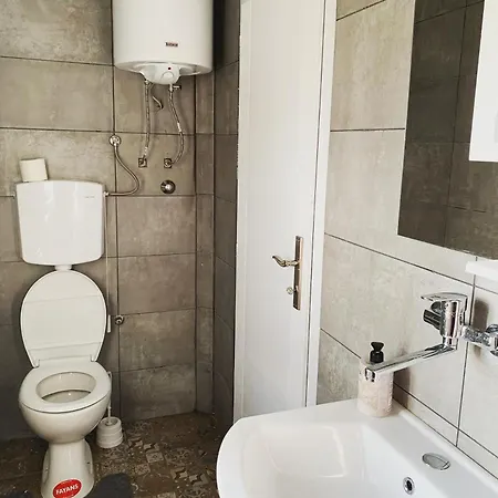 Kod Munje Vilă Omar