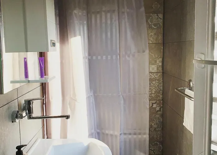 Kod Munje Villa Omar